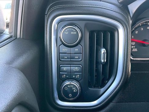 Used 2020 Chevrolet Silverado 1500 LT Trail Boss w/ Bed Protection Package image 32