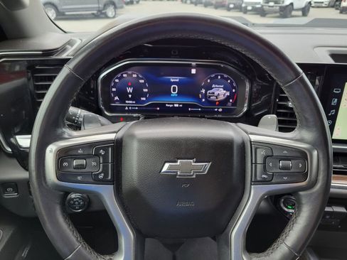 Used 2023 Chevrolet Silverado 1500 LT Trail Boss w/ Convenience Package II image 31