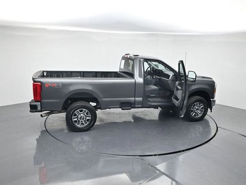 Used 2025 Ford F350 XLT w/ FX4 Off-Road Package AWD/4WD image 40