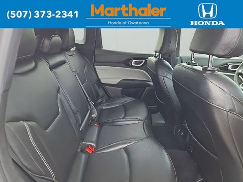 Used 2025 Jeep Compass Limited AWD/4WD image 16