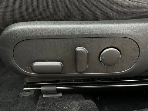 Used 2025 Hyundai Kona SEL image 10