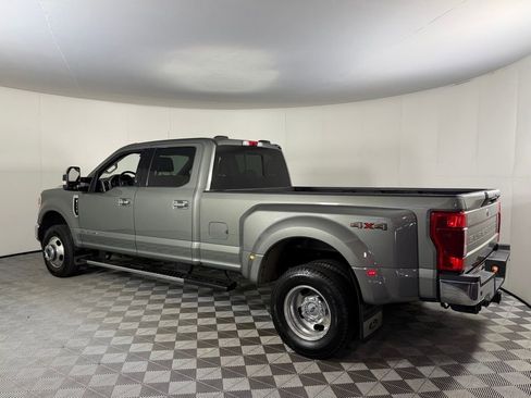 Used 2020 Ford F350 Lariat w/ Lariat Ultimate Package AWD/4WD image 7