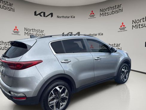 Used 2022 Kia Sportage EX w/ EX Technology Package AWD/4WD image 8