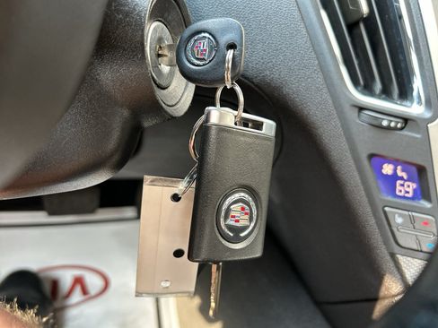 Used 2013 Cadillac CTS Performance AWD/4WD image 28