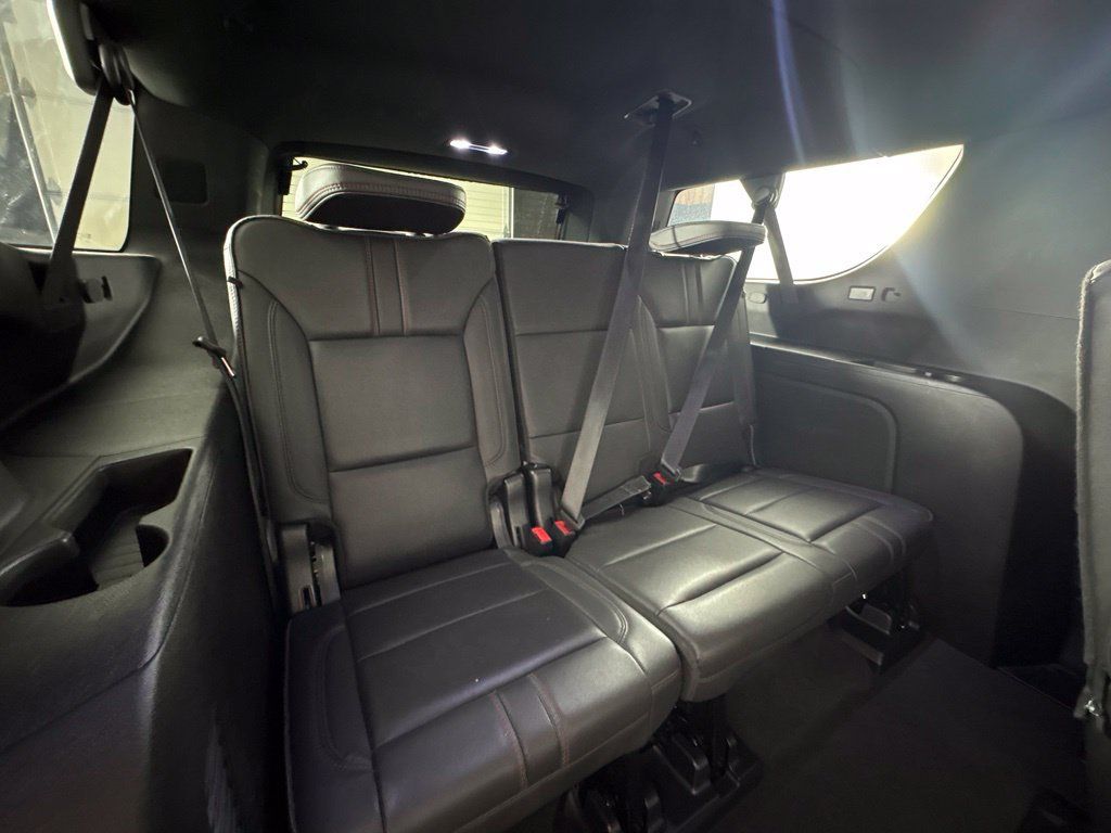 Used 2023 Chevrolet Suburban RST w/ Luxury Package RWD image 53