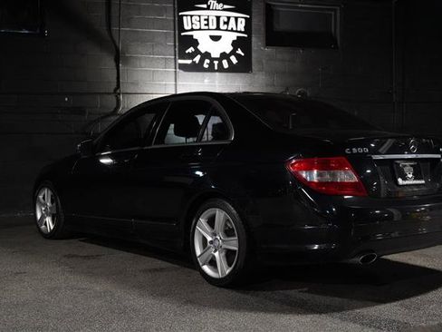 Used 2011 Mercedes-Benz C 300 4MATIC Sedan image 3