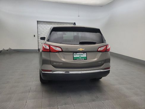 Used 2018 Chevrolet Equinox LT image 6