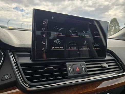 Used 2023 Audi Q5 2.0T Premium Plus w/ Premium Plus Package image 28