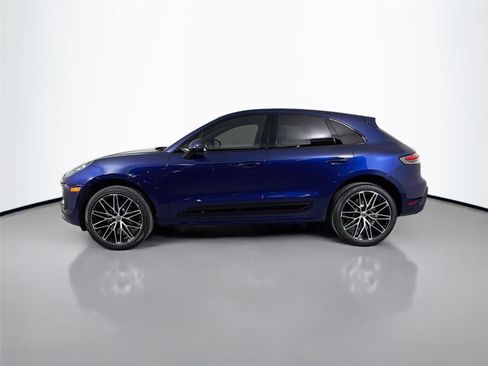 Used 2026 Porsche Macan Turbo AWD/4WD image 2