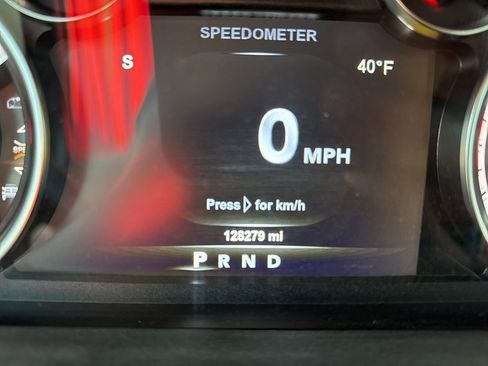 Used 2018 RAM 2500 Laramie w/ Cold Weather Group image 20