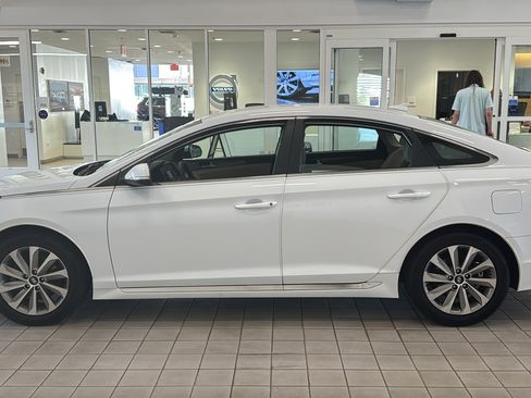 Used 2015 Hyundai Sonata Sport FWD image 8