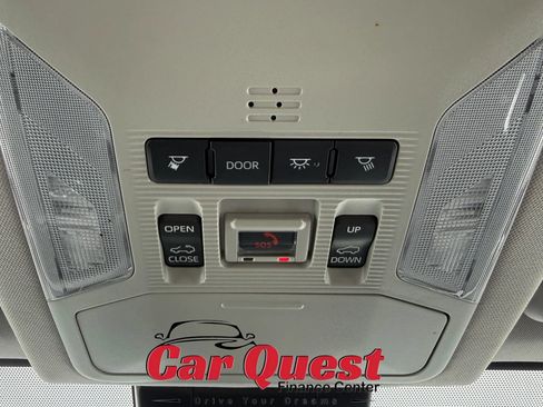 Used 2022 Toyota RAV4 XLE w/ Convenience Package FWD image 20