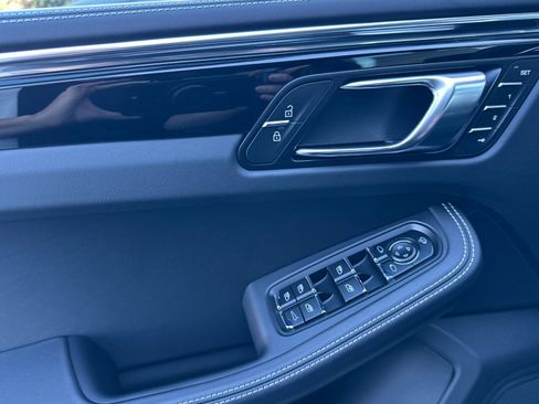New 2026 Porsche Macan Turbo AWD/4WD image 12