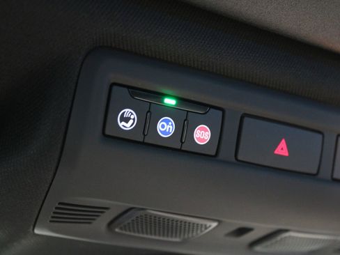 Used 2021 Chevrolet Corvette Stingray Coupe w/ Battery Protection Package image 44