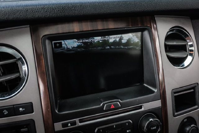 Used 2017 Ford Expedition Platinum AWD/4WD image 48