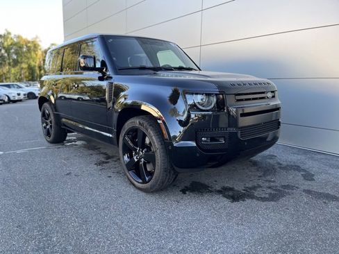 New 2025 Land Rover Defender 110 V8 image 25