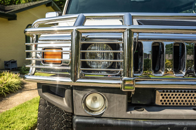 Used 2003 HUMMER H2 w/ Preferred Equipment Group AWD/4WD image 97