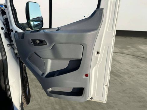 Used 2017 Ford Transit 250 148 High Roof RWD image 18