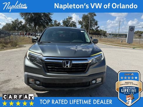 Used 2017 Honda Ridgeline RTL-T image 2