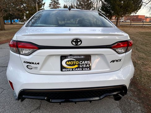 Used 2022 Toyota Corolla SE w/ Carpet Mat Package (TMS) image 4