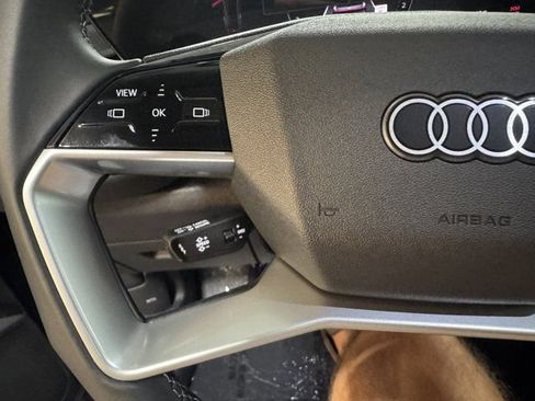 Used 2025 Audi Q5 Premium w/ Convenience Package AWD/4WD image 24
