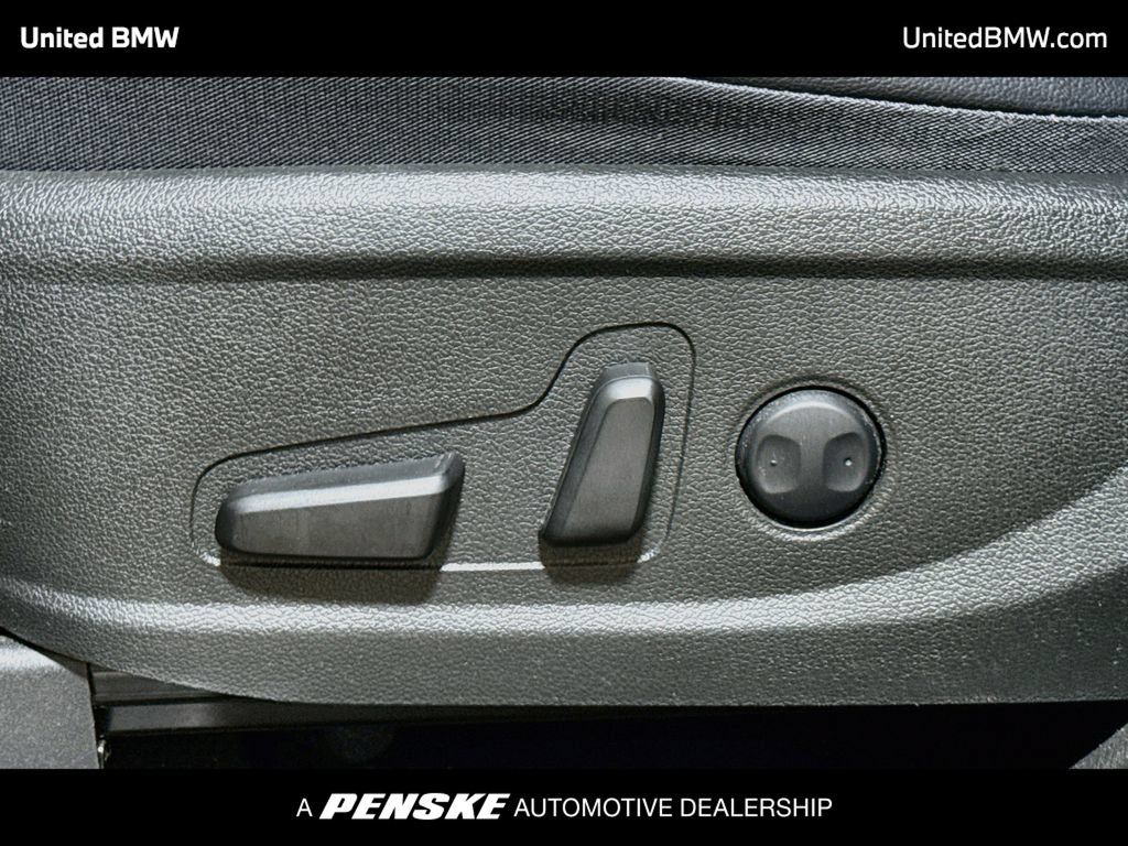 Used 2023 Hyundai Santa Fe SEL w/ Premium Package AWD/4WD image 11