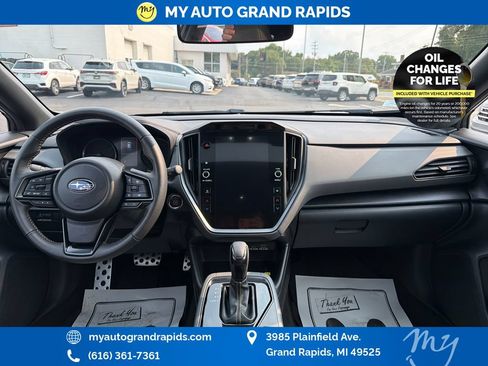 Used 2024 Subaru Crosstrek 2.5i Sport AWD/4WD image 12