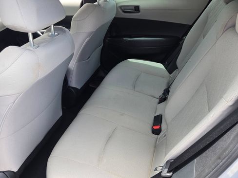 Used 2023 Toyota Corolla Cross L FWD image 11