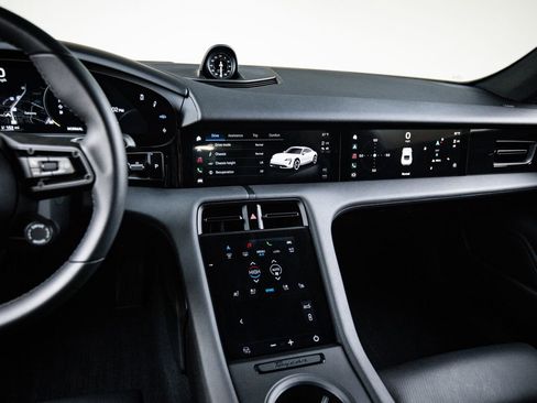 Certified 2023 Porsche Taycan RWD image 20