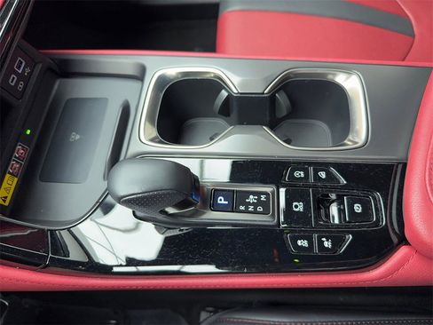 Used 2024 Lexus NX 350 F Sport image 31