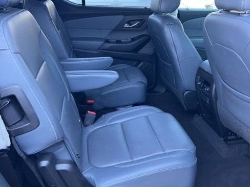 Used 2019 Chevrolet Traverse Premier w/ Driver Confidence II Package image 36