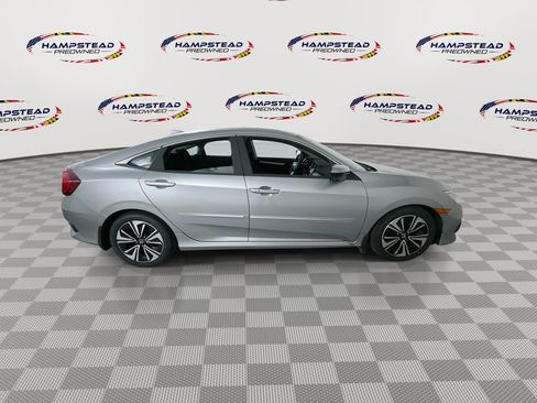 Used 2016 Honda Civic EX-T image 9