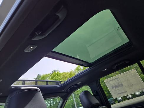 New 2026 Jeep Grand Cherokee Limited AWD/4WD image 24