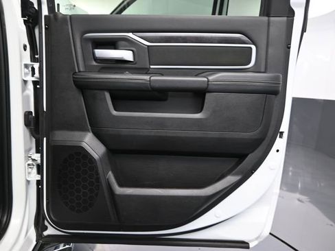 Used 2024 RAM 2500 Big Horn image 42