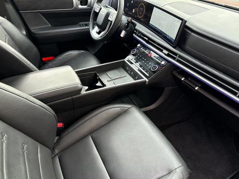 Certified 2024 Hyundai Santa Fe Limited AWD/4WD image 17