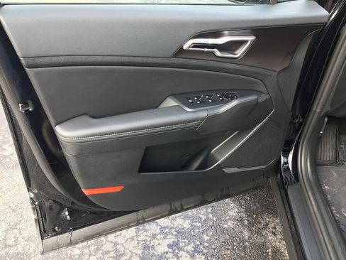 New 2026 Kia Sportage EX image 9