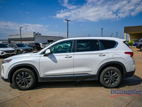 Used 2019 Hyundai Santa Fe SE AWD/4WD image 2