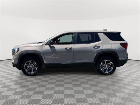 Used 2025 GMC Terrain Elevation AWD/4WD image 4
