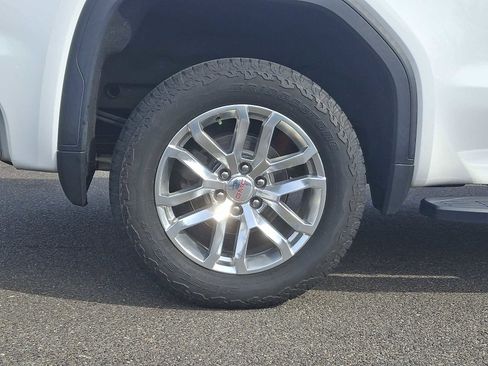 Used 2022 GMC Sierra 1500 SLT w/ SLT Premium Plus Package image 8