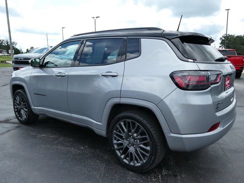 Used 2022 Jeep Compass High Altitude AWD/4WD image 8