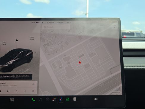 Used 2026 Tesla Model Y 2WD image 22