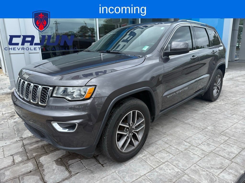Used 2020 Jeep Grand Cherokee Laredo w/ Laredo X Package RWD image 1