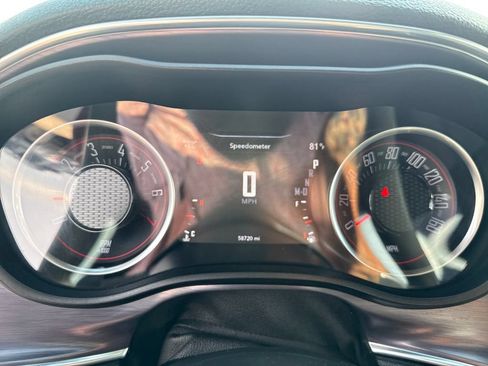 Used 2018 Dodge Challenger SXT w/ Super Sport Group (SS/T) RWD image 26