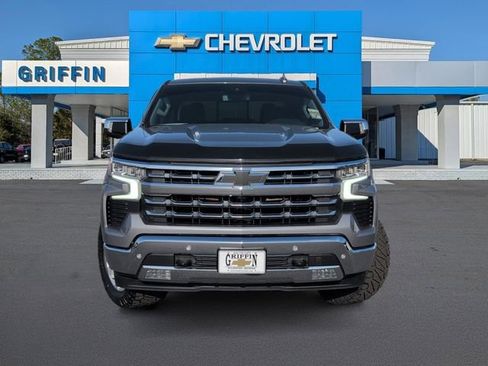 Used 2023 Chevrolet Silverado 1500 LTZ image 12