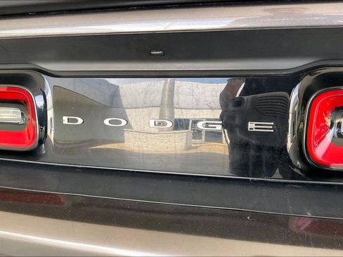 Used 2023 Dodge Challenger SXT RWD image 22