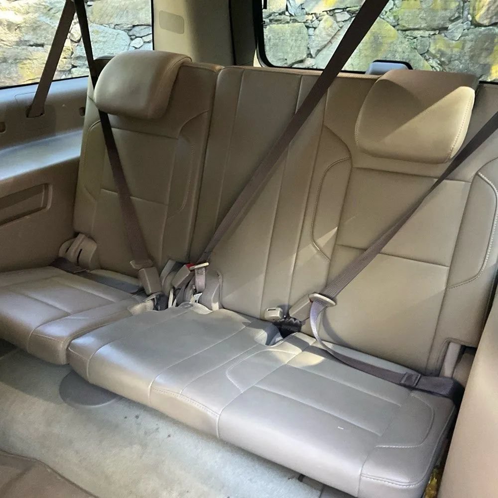 Used 2017 Chevrolet Suburban LT AWD/4WD image 14