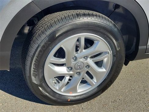 New 2026 Hyundai Venue SE image 24