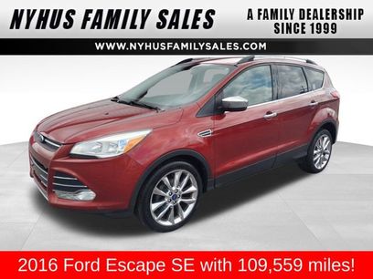 Used 2016 Ford Escape SE w/ SE Chrome Package