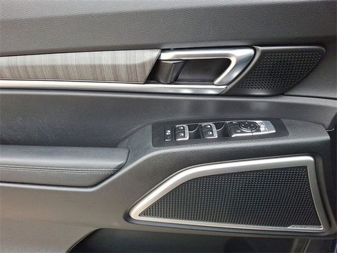 Certified 2023 Kia Telluride EX image 12