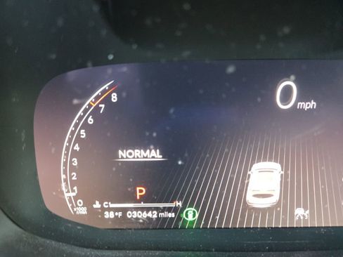 Used 2023 Acura MDX SH-AWD image 2